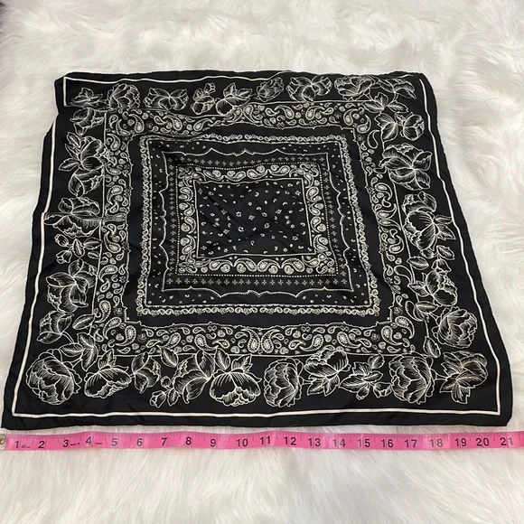 Third Eye Pinecone Pendant and Tigers Eye Beaded Necklace Festival Bundle - Picture 10 of 10